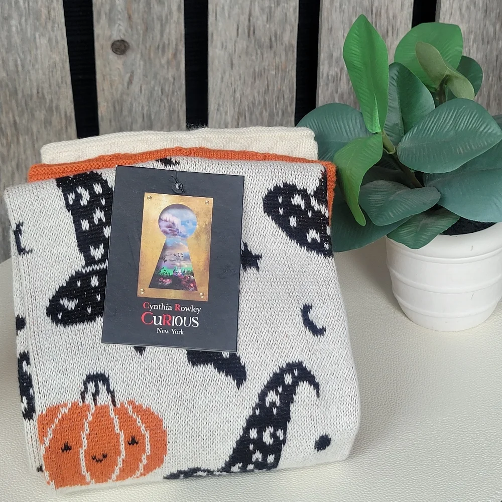 Cynthia Rowley 3 pack Pumpkins Hats & Bats Hand Towels